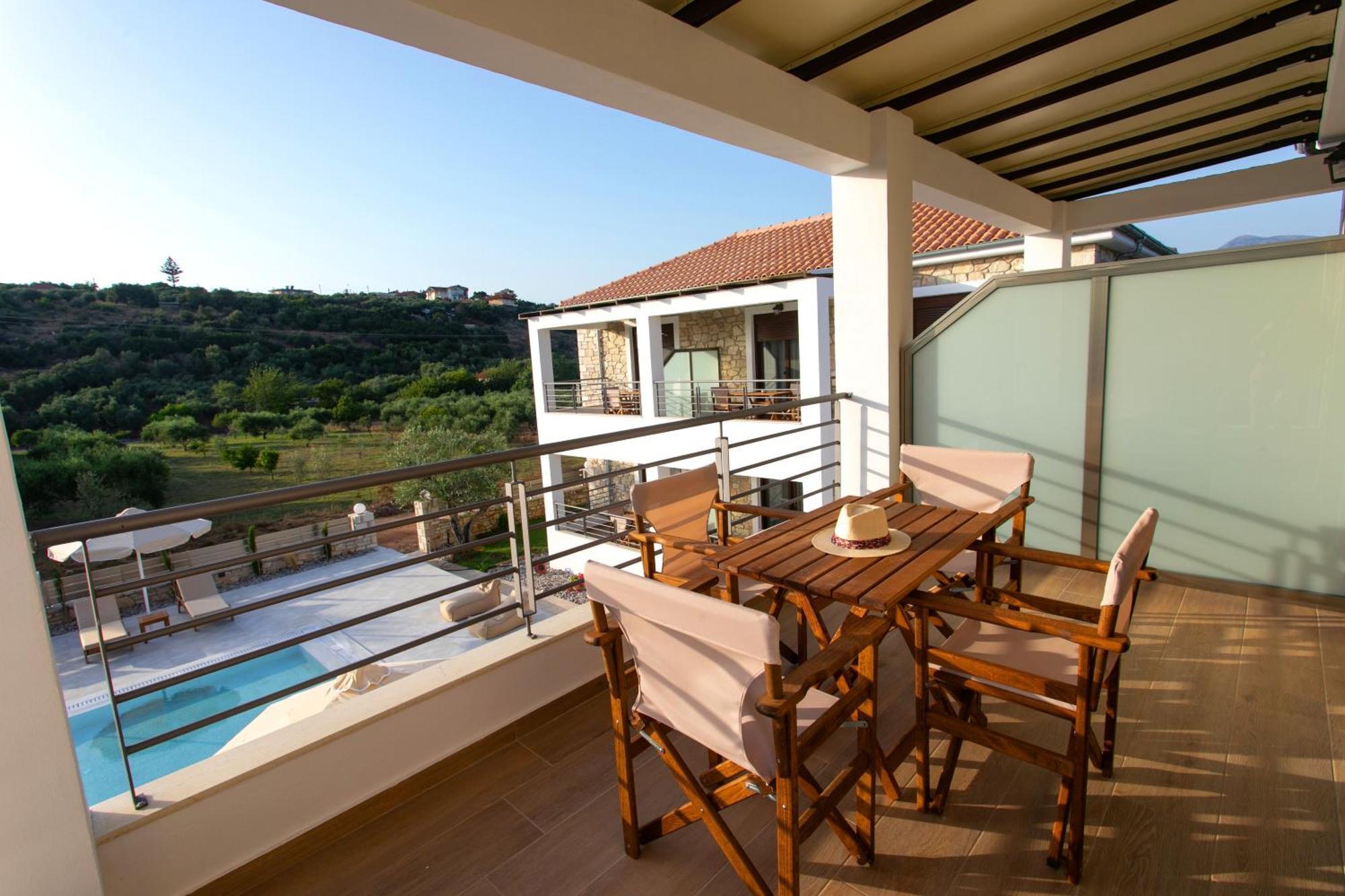 Michelangelo Suites And Apartments Valanidorachi Exterior photo